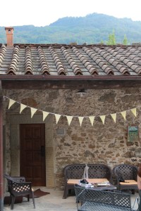 Tuscan wedding bunting
